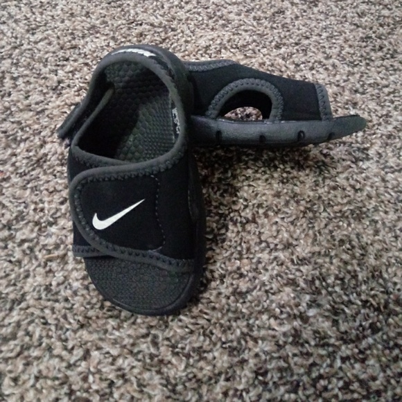 baby nike sunray sandals